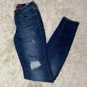 Guess| Women's medium rise curvy skinny denim jeans